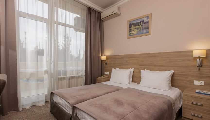 Стандарт (с видом на море)